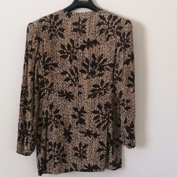 JONES NEW YORK, ladies vintage   2-piece suit, jacket and skirt, size 6 - Picture 3 of 14